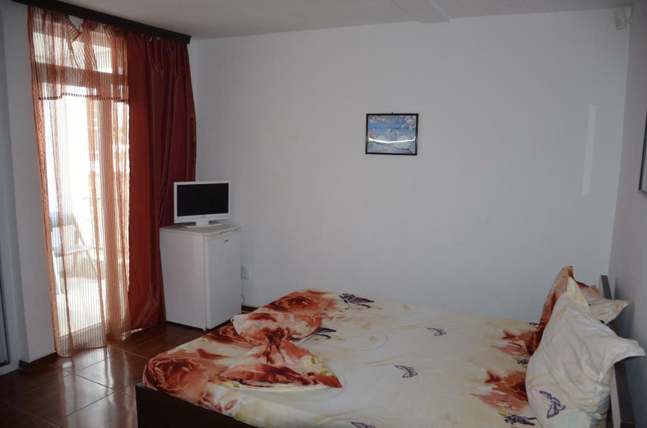 Vila Cu Livada Costineşti Exteriér fotografie
