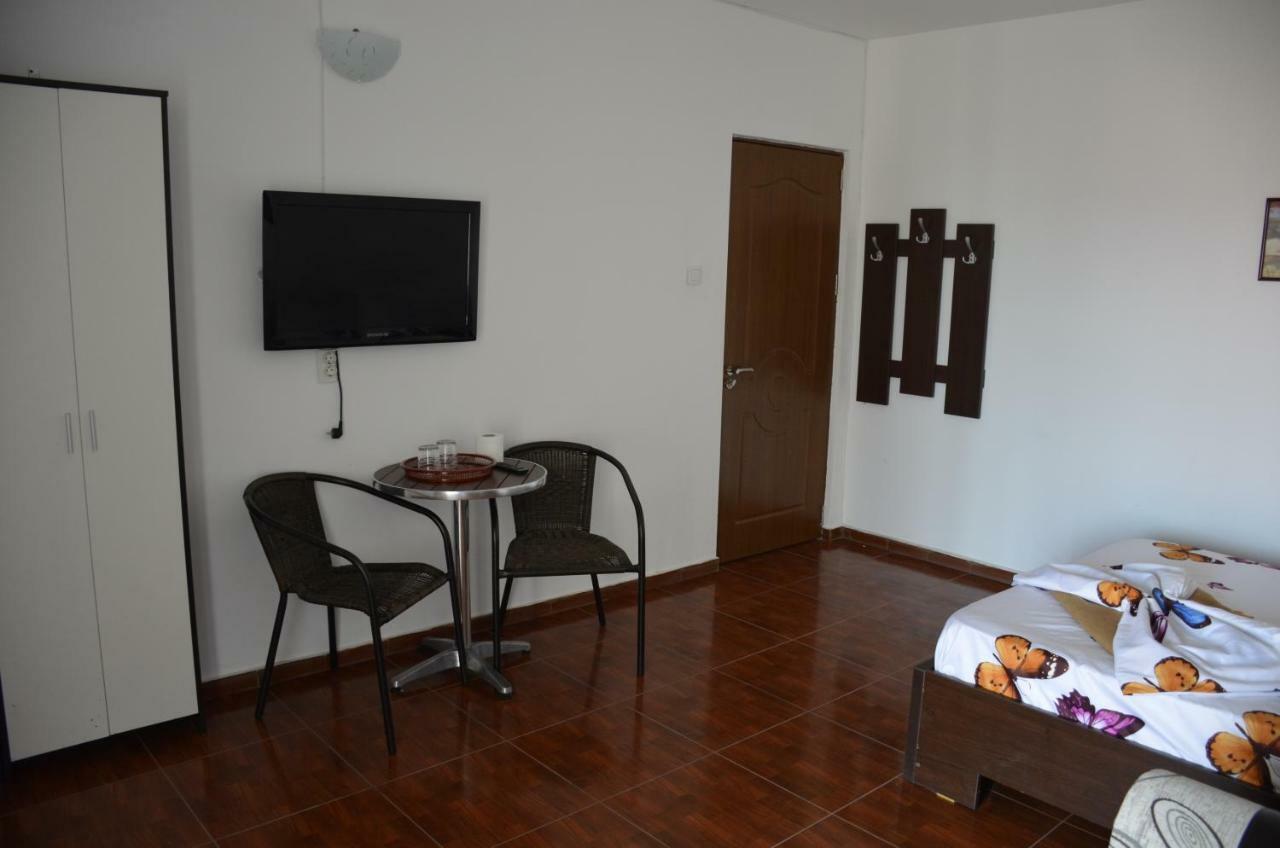 Vila Cu Livada Costineşti Exteriér fotografie