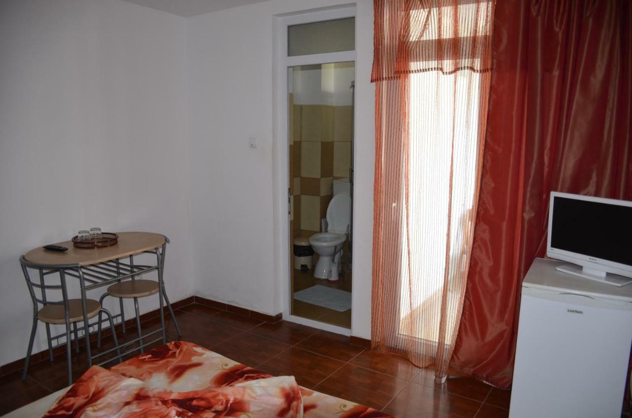 Vila Cu Livada Costineşti Exteriér fotografie